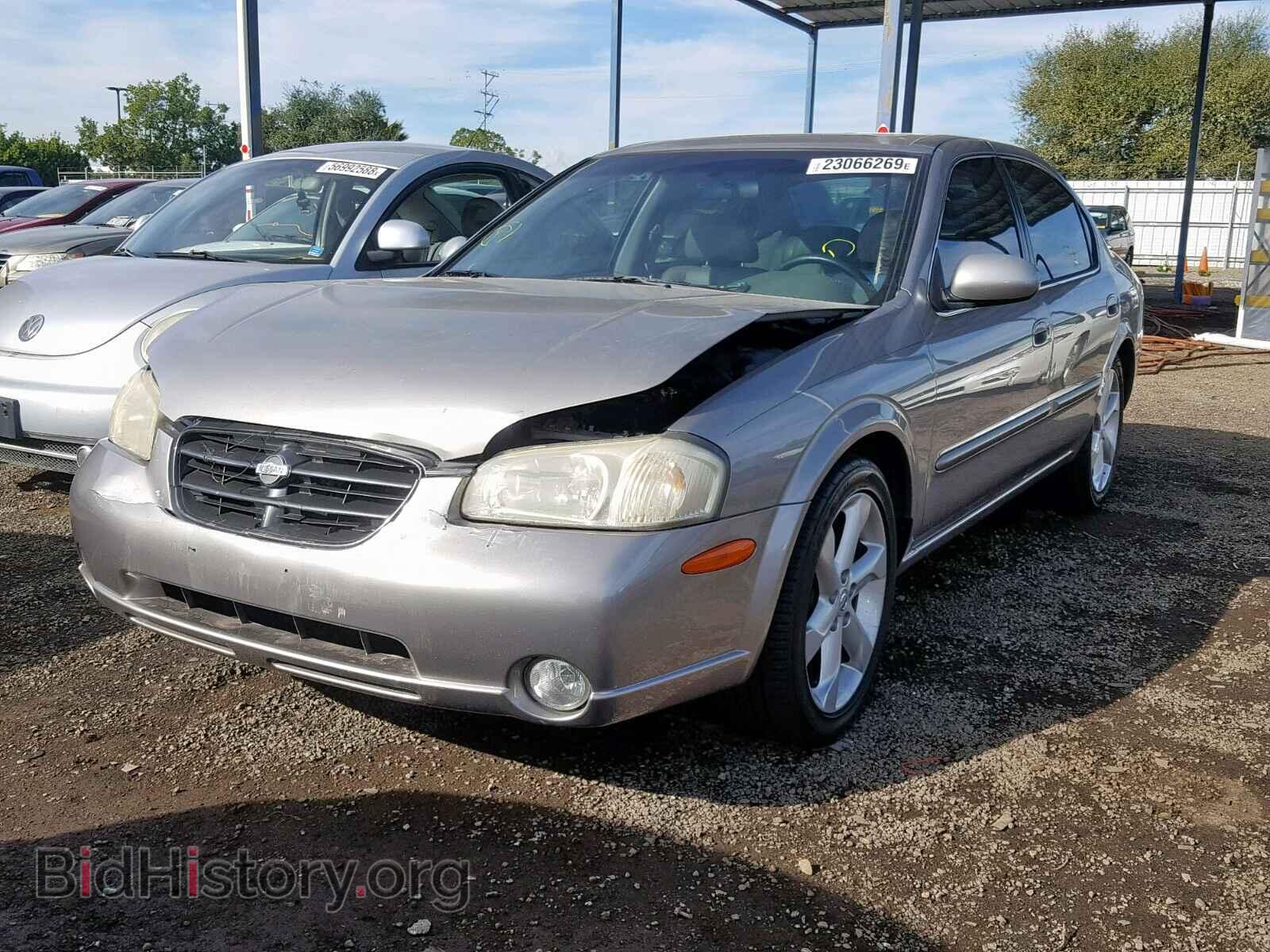 2000 NISSAN MAXIMA - VIN: JN1CA31A3YT022199 - Photo 2