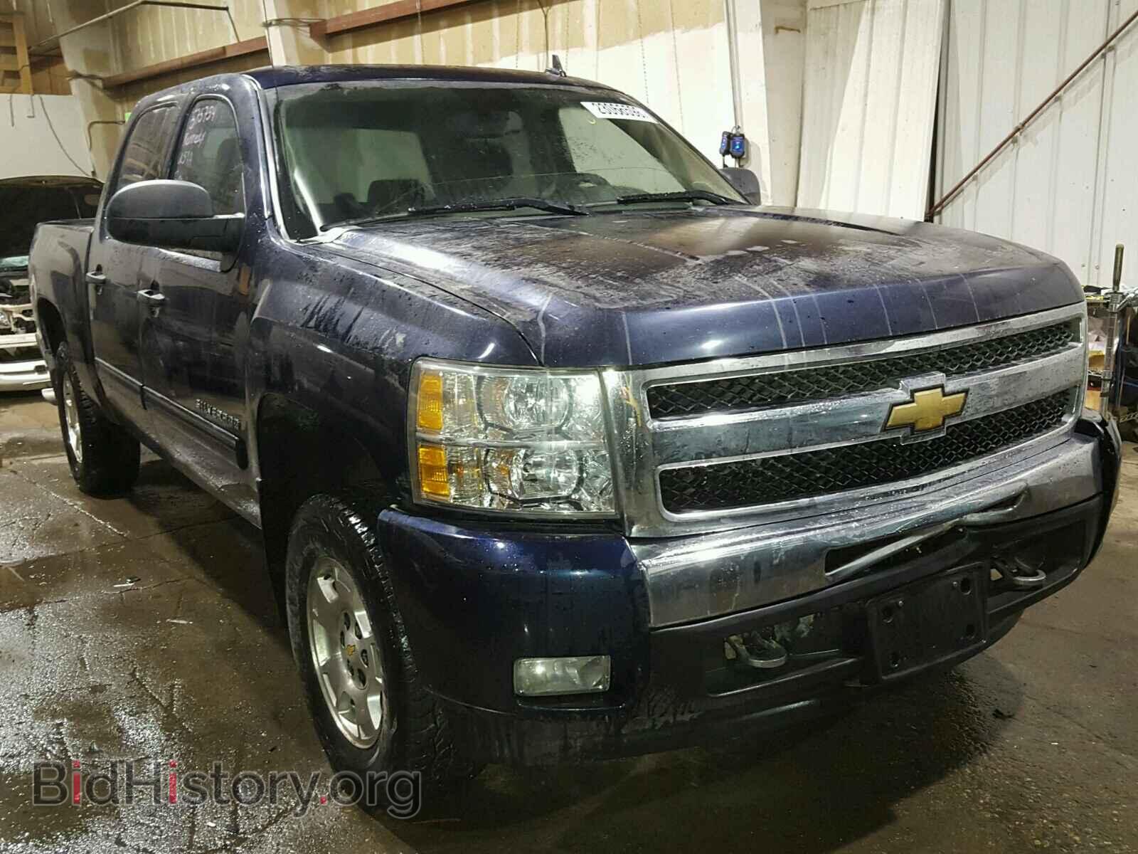 Фотография 1GCPKSE31BF209075 - CHEVROLET SILVERADO 2011