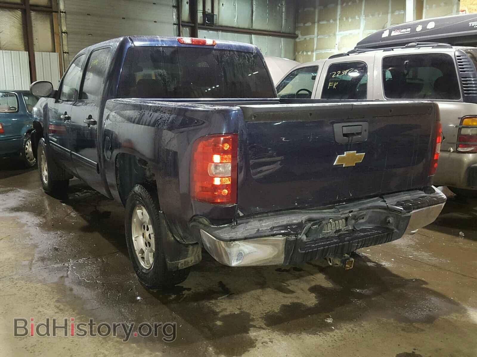2011 CHEVROLET SILVERADO - VIN: 1GCPKSE31BF209075 - Фото 3