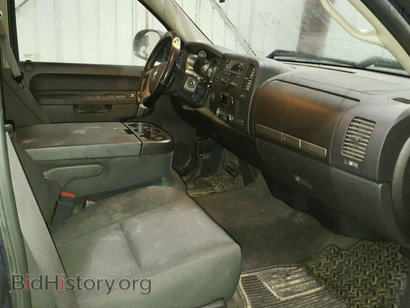 2011 CHEVROLET SILVERADO - VIN: 1GCPKSE31BF209075 - Фото 5