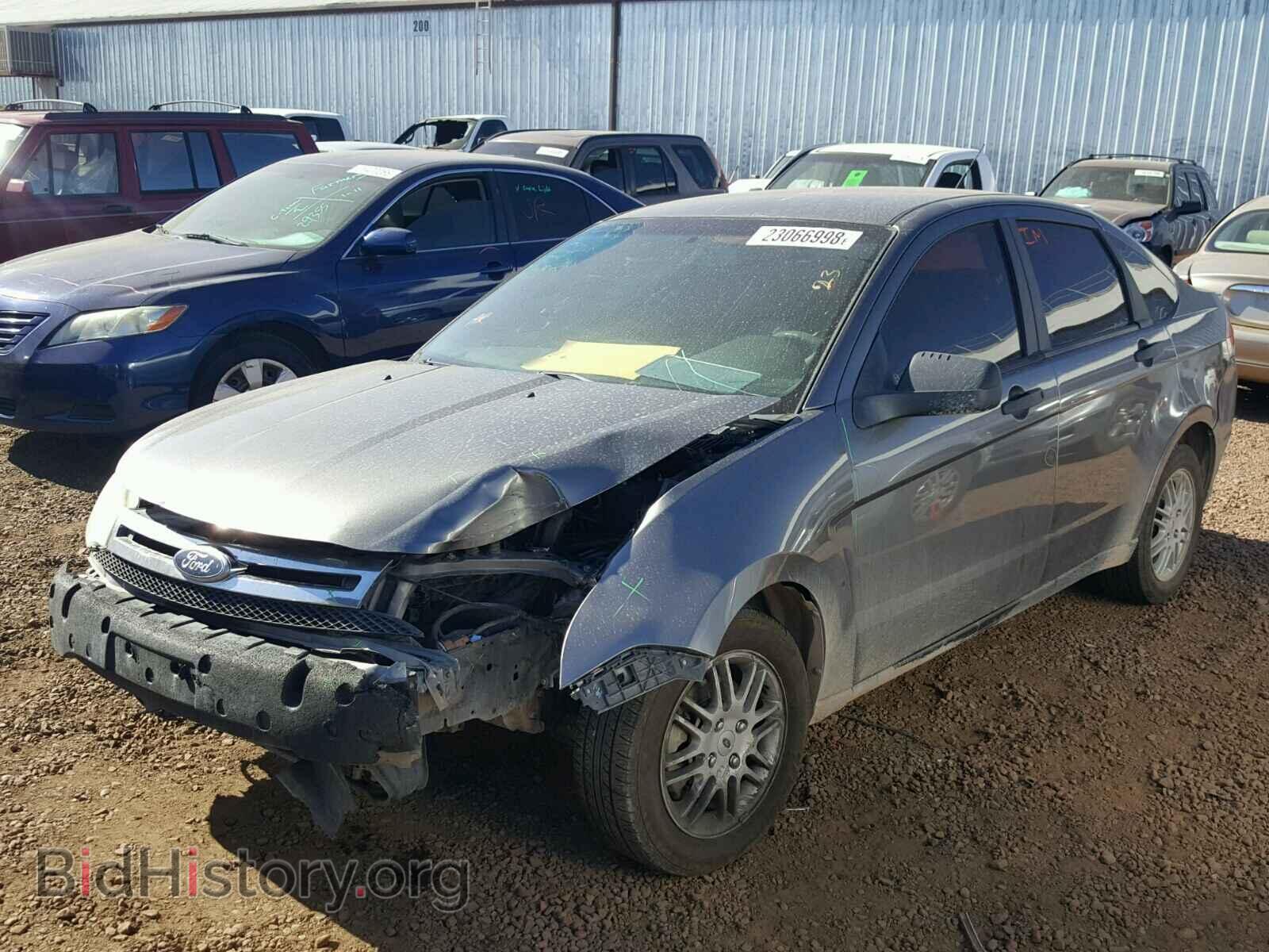 2010 FORD FOCUS - VIN: 1FAHP3FN8AW296683 - Фото 2