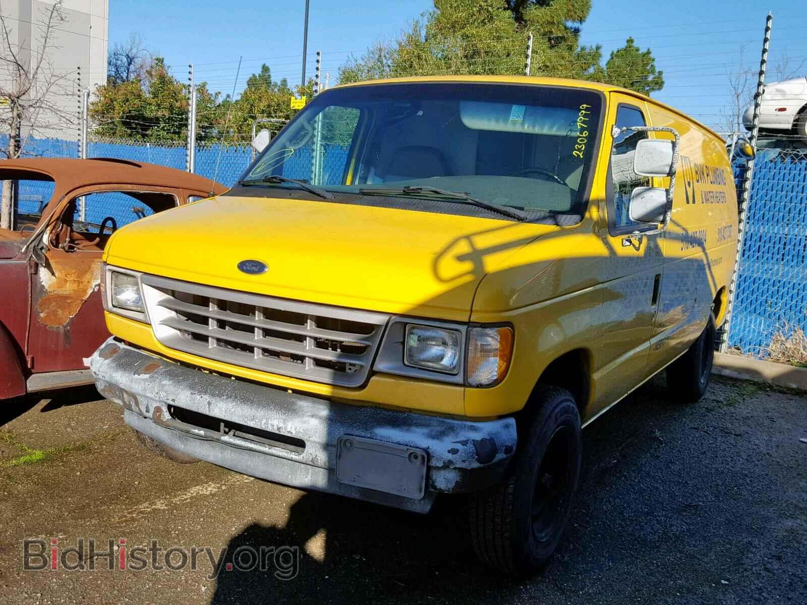 2001 FORD ECONOLINE - VIN: 1FTPE24261HB05569 - Photo 2