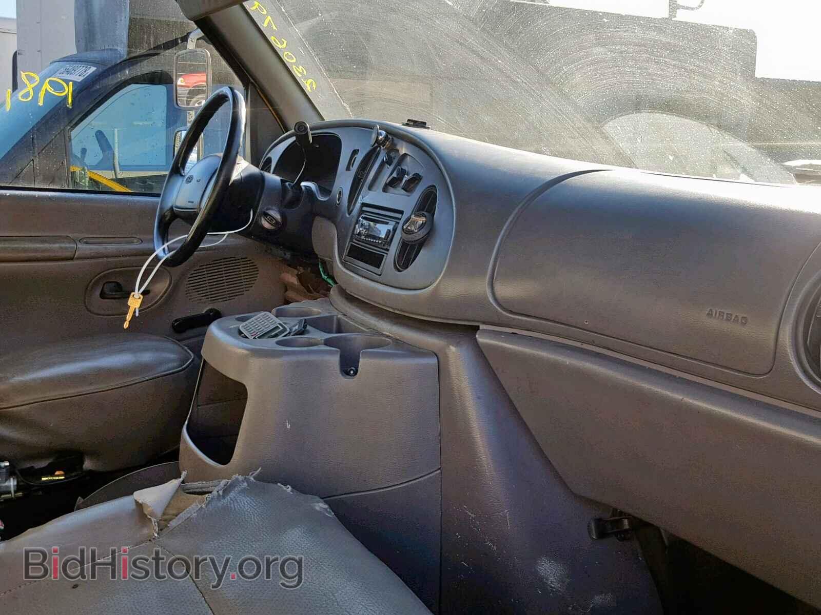 2001 FORD ECONOLINE - VIN: 1FTPE24261HB05569 - Photo 5