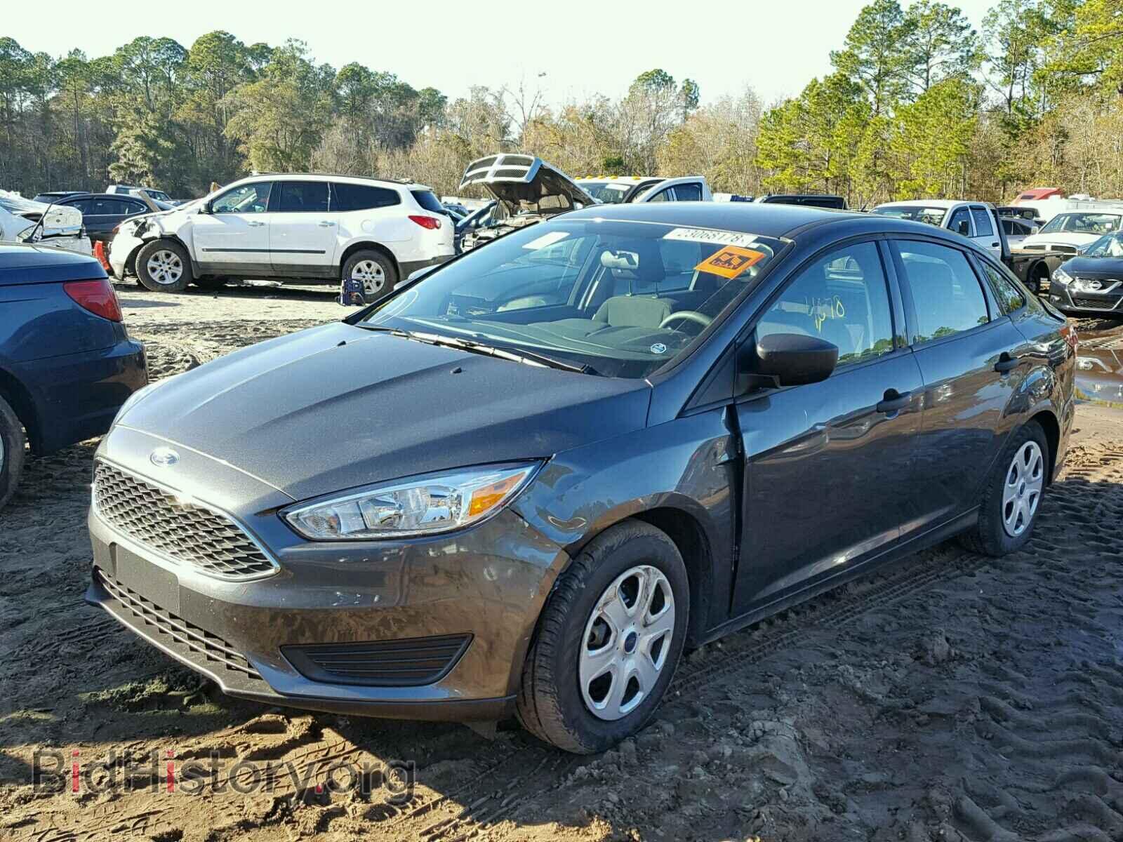 2017 FORD FOCUS - VIN: 1FADP3E23HL336279 - Photo 2