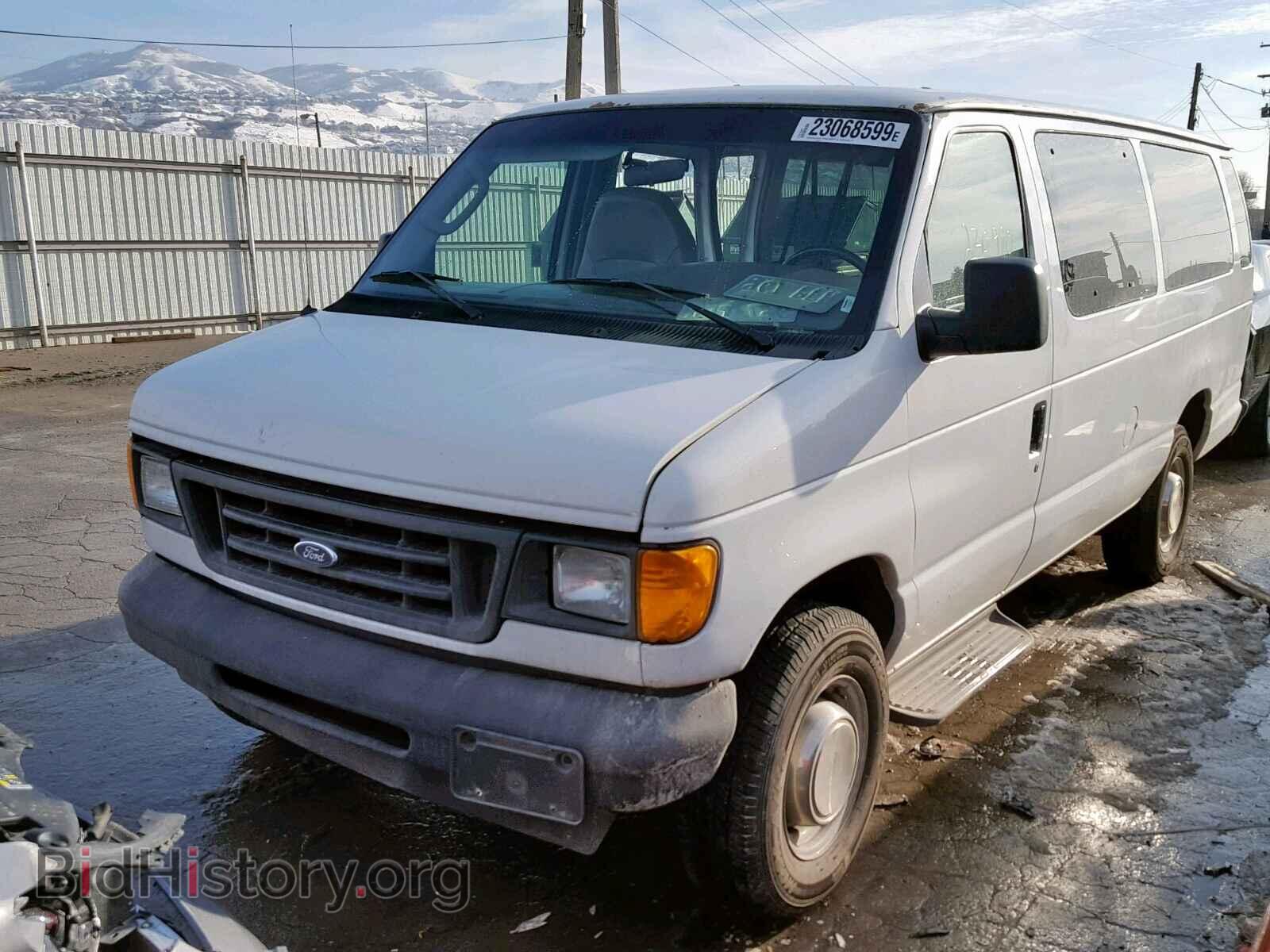 2003 FORD ECONOLINE - VIN: 1FBSS31S63HB22389 - Фото 2