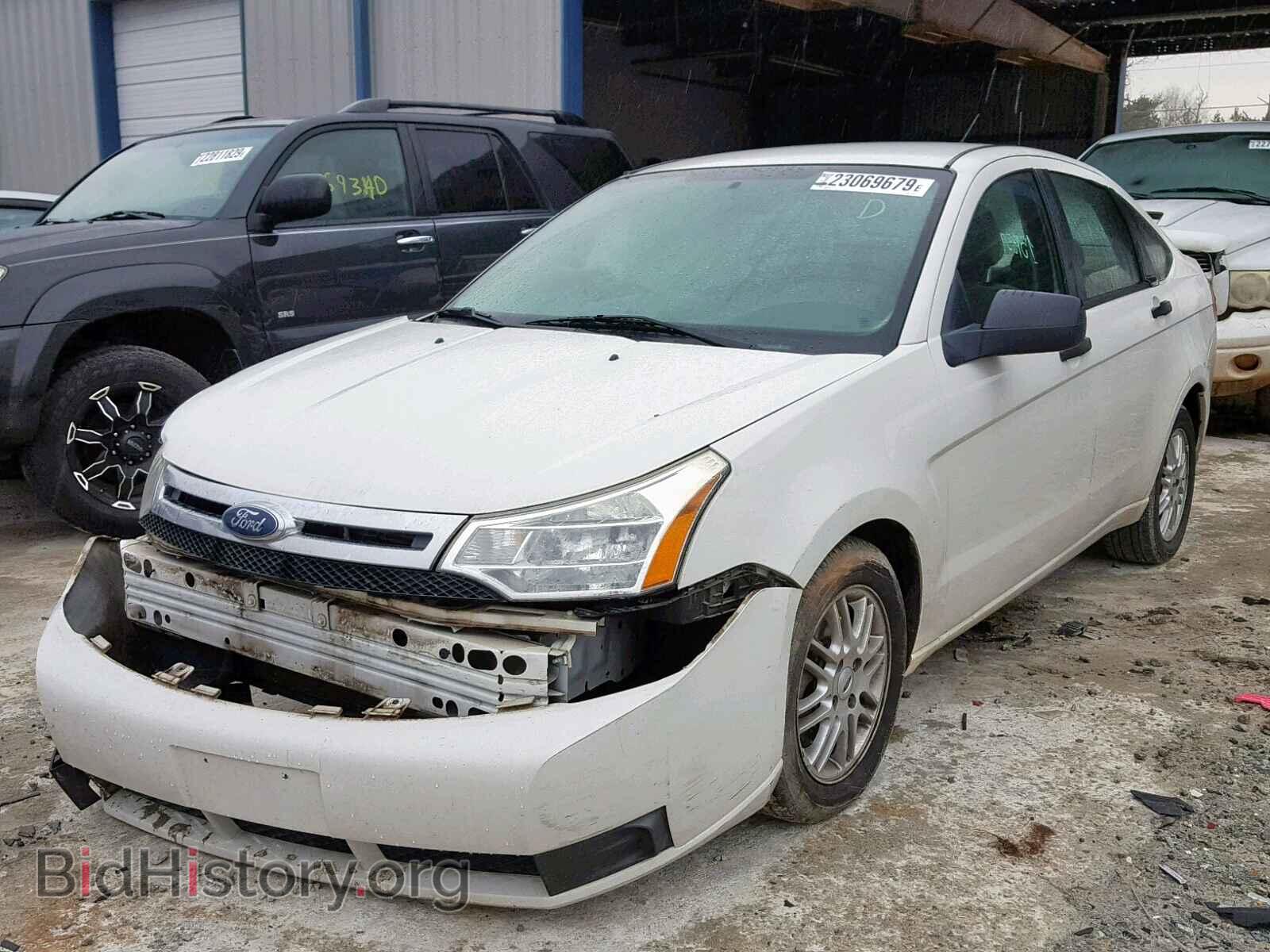 2009 FORD FOCUS SE - VIN: 1FAHP35N19W131037 - Фото 2