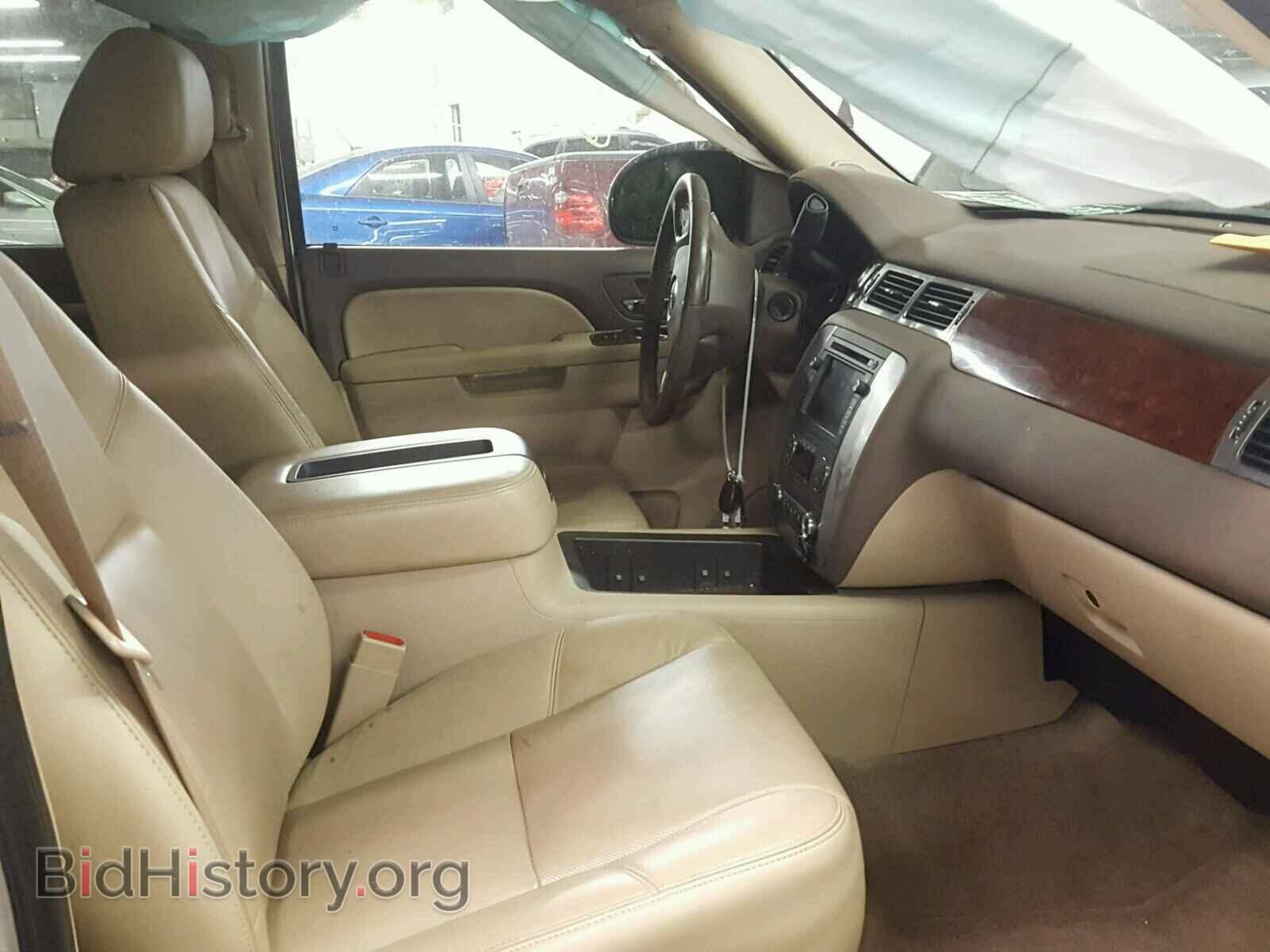 2011 GMC YUKON - VIN: 1GKS2CE01BR100351 - Фото 5
