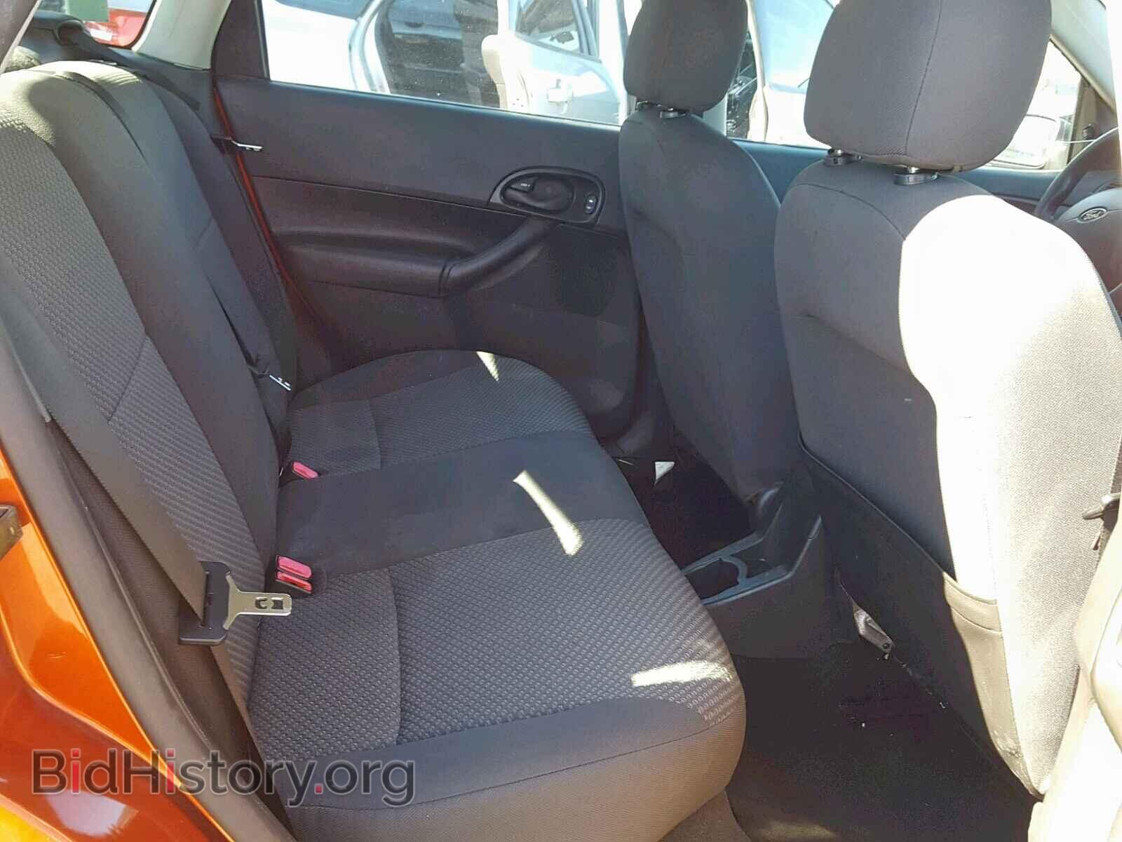 2005 FORD FOCUS - VIN: 3FAFP37N75R112476 - Фото 6