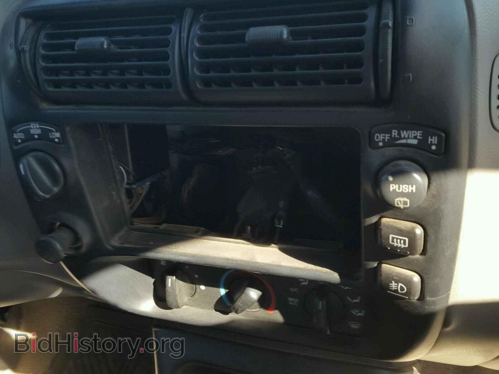 1998 FORD EXPLORER - VIN: 1FMZU34E1WZA88205 - Фото 9