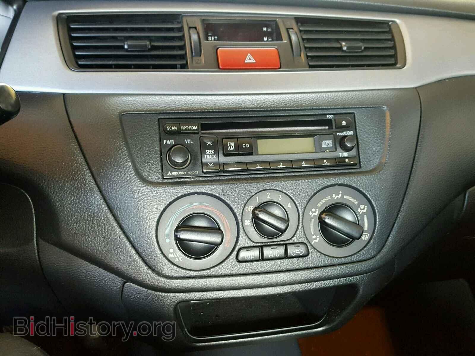 2002 MITSUBISHI LANCER - VIN: JA3AJ86E42U042653 - Photo 9