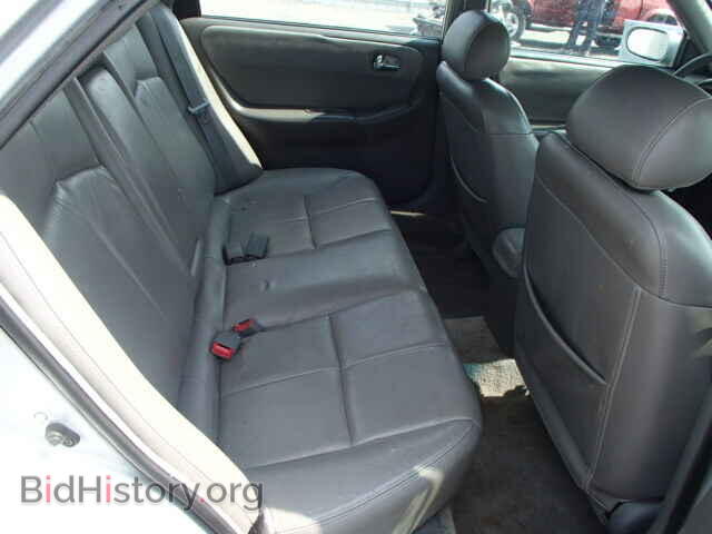 2000 MAZDA 626 - VIN: 1YVGF22D3Y5179913 - Фото 6