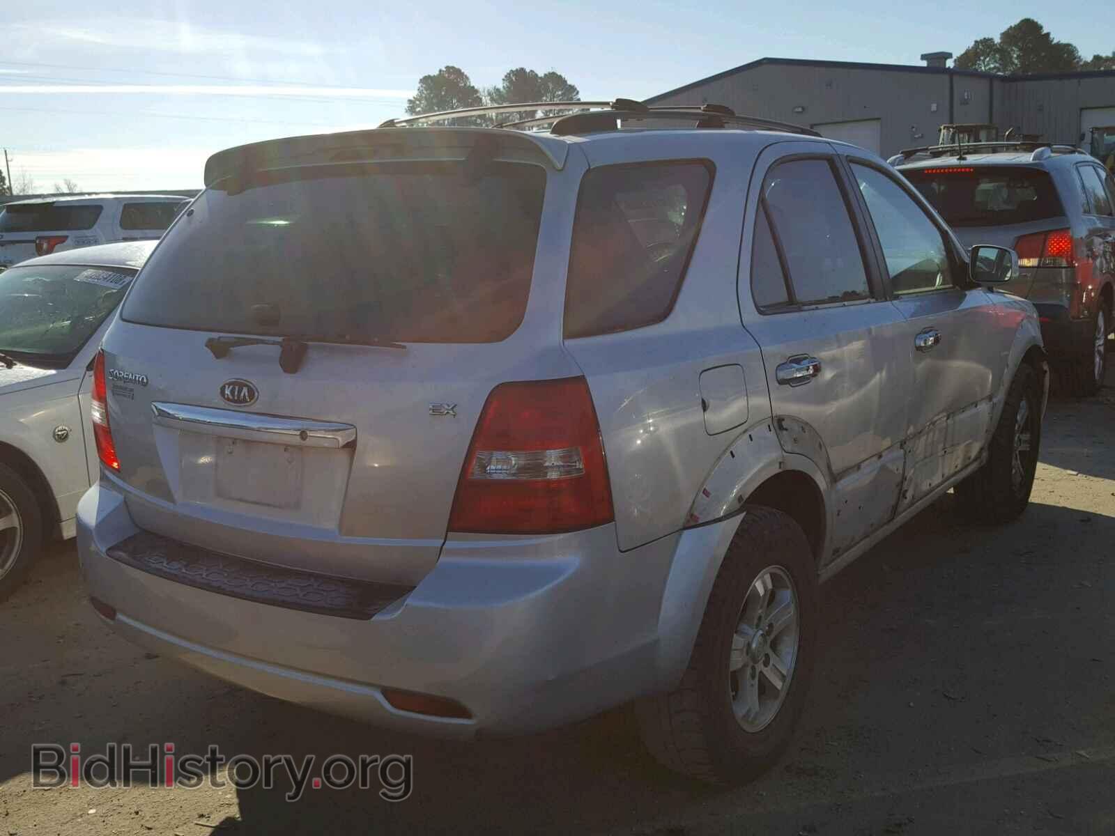 2007 KIA SORENTO - VIN: KNDJD736375712145 - Фото 4