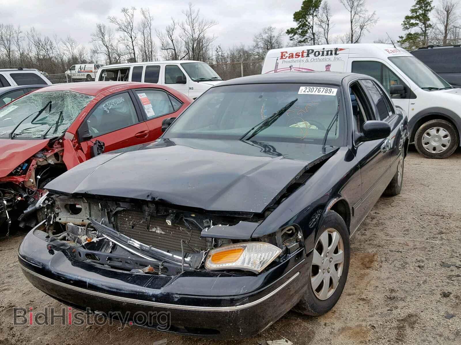 2000 FORD CROWN VIC - VIN: 2FAFP74W2YX209661 - Фото 2