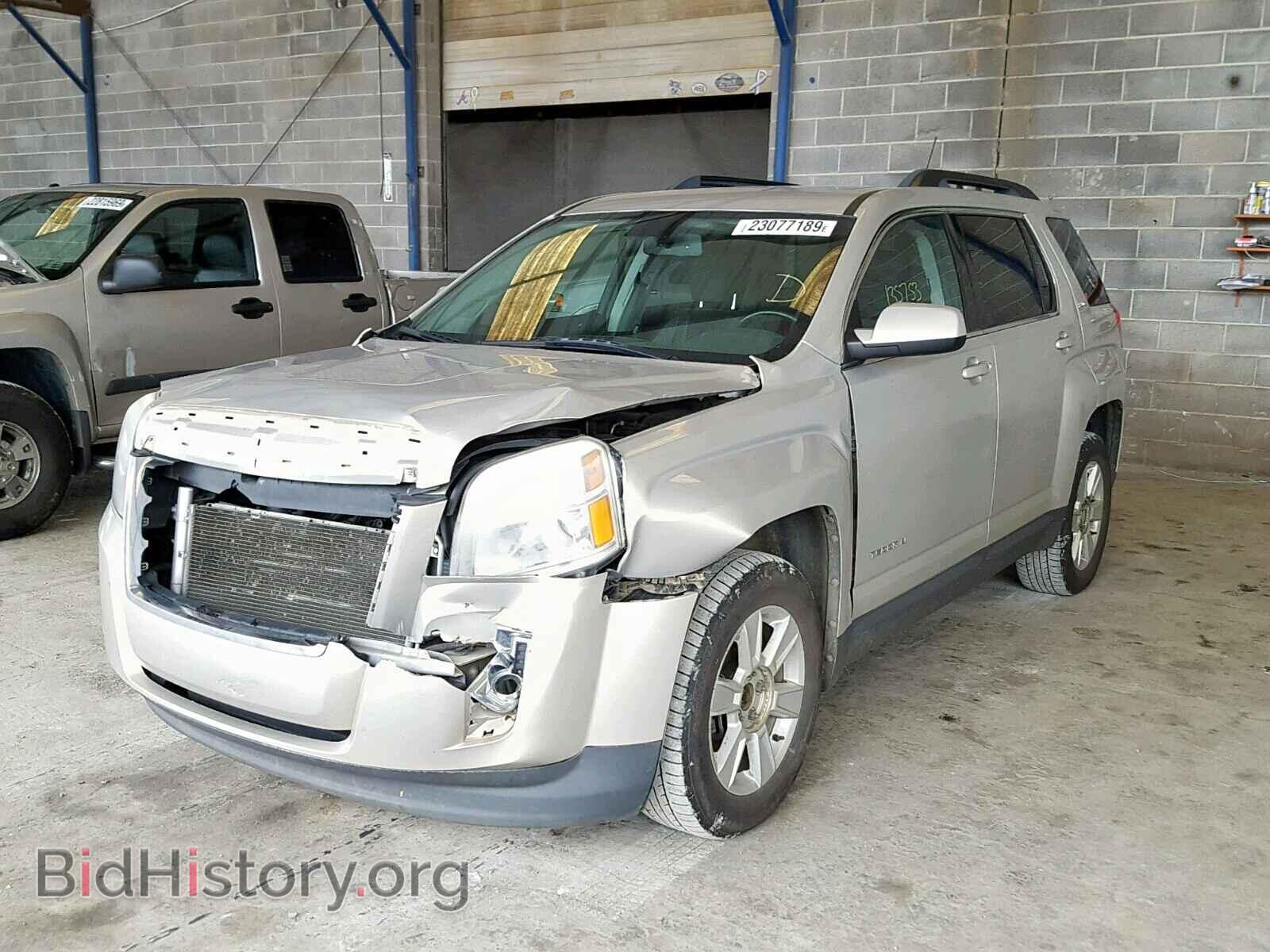2011 GMC TERRAIN SL - VIN: 2CTALSEC0B6435898 - Photo 2
