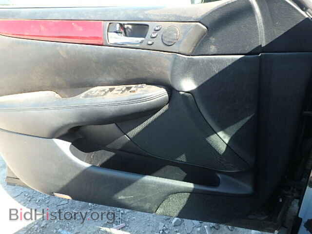 2002 LEXUS ES300 - VIN: JTHBF30G320077307 - Фото 9
