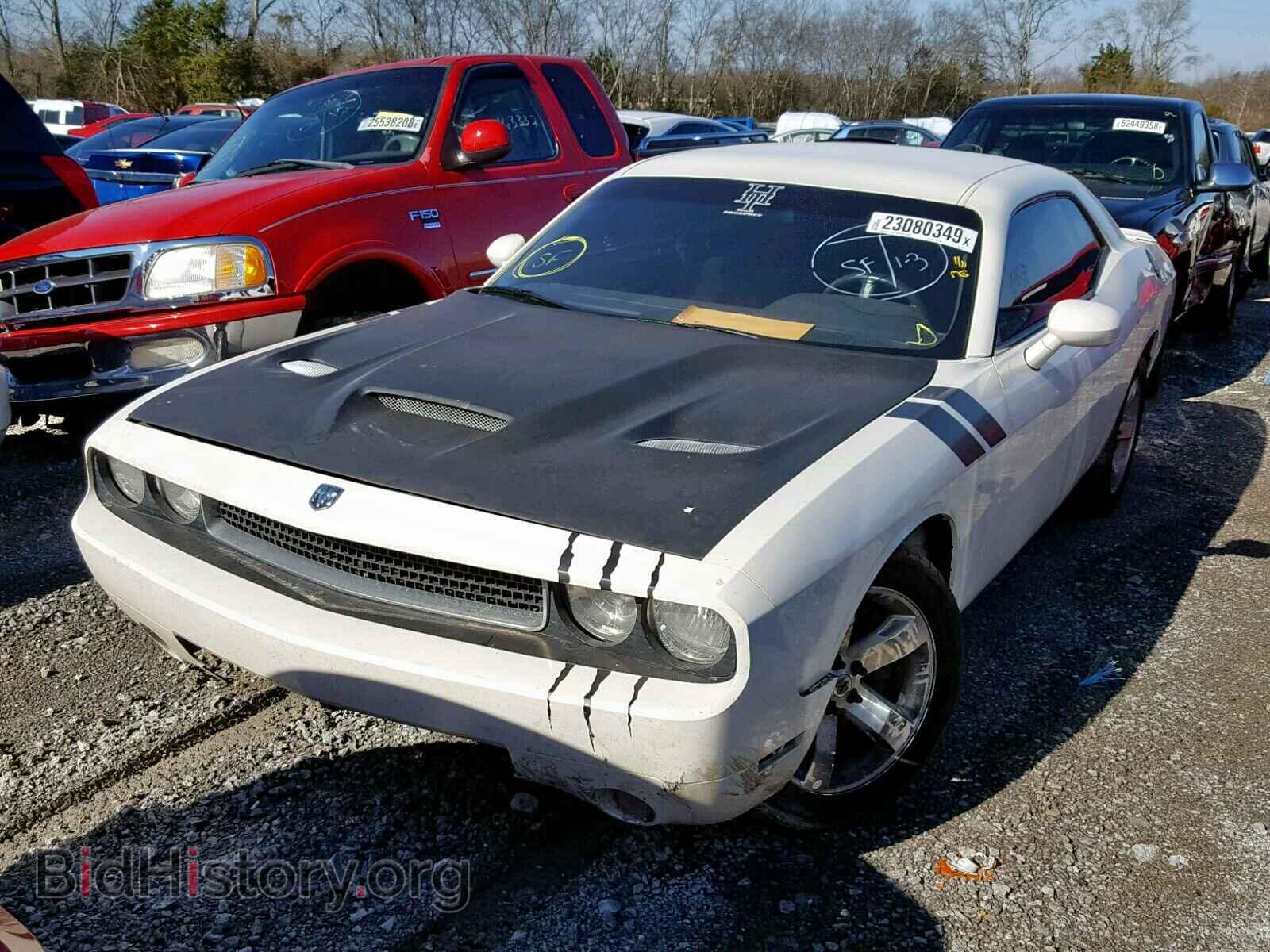 2009 DODGE CHALLENGER - VIN: 2B3LJ54T19H559398 - Фото 2
