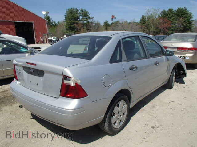 2007 FORD FOCUS - VIN: 1FAFP34N17W182611 - Фото 4