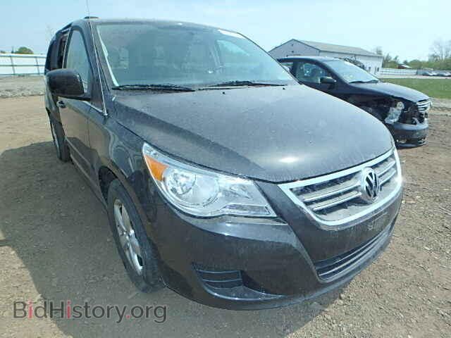 Photo 2V4RW3DGXBR669762 - VOLKSWAGEN ROUTAN 2011