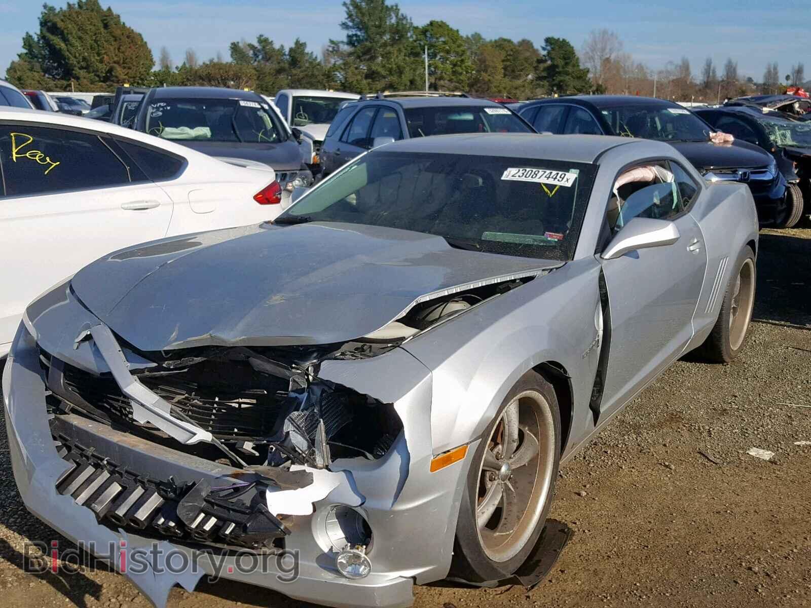 2010 CHEVROLET CAMARO - VIN: 2G1FB1EV7A9130565 - Фото 2