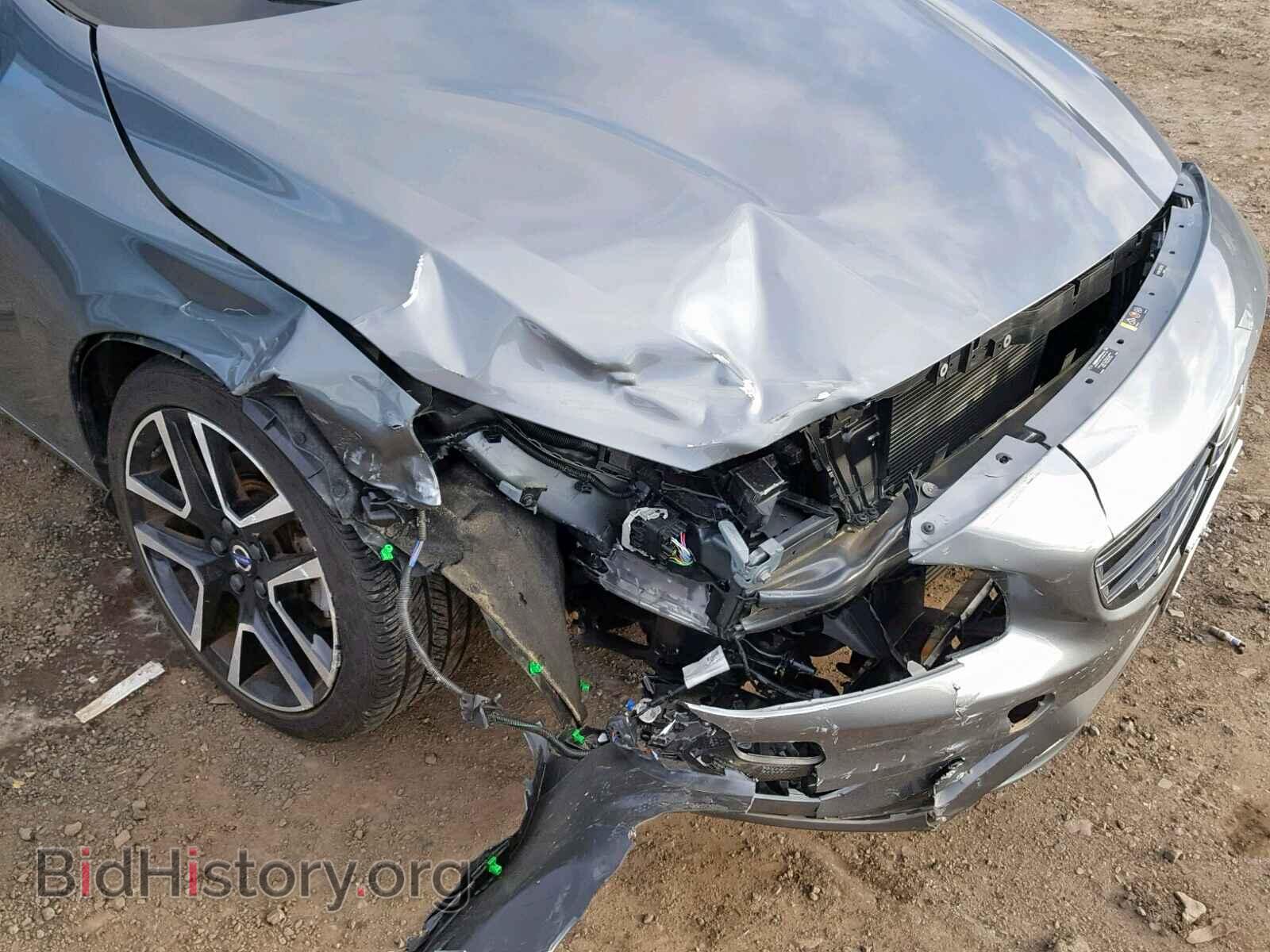 2017 VOLVO S60 - VIN: YV126MFL2H2432163 - Фото 9