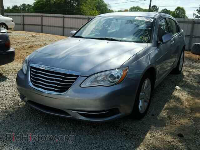 2013 CHRYSLER 200 - VIN: 1C3CCBBBXDN629938 - Фото 2