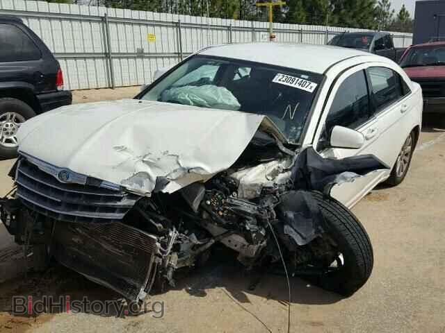 2010 CHRYSLER SEBRING - VIN: 1C3CC5FB9AN111150 - Photo 2