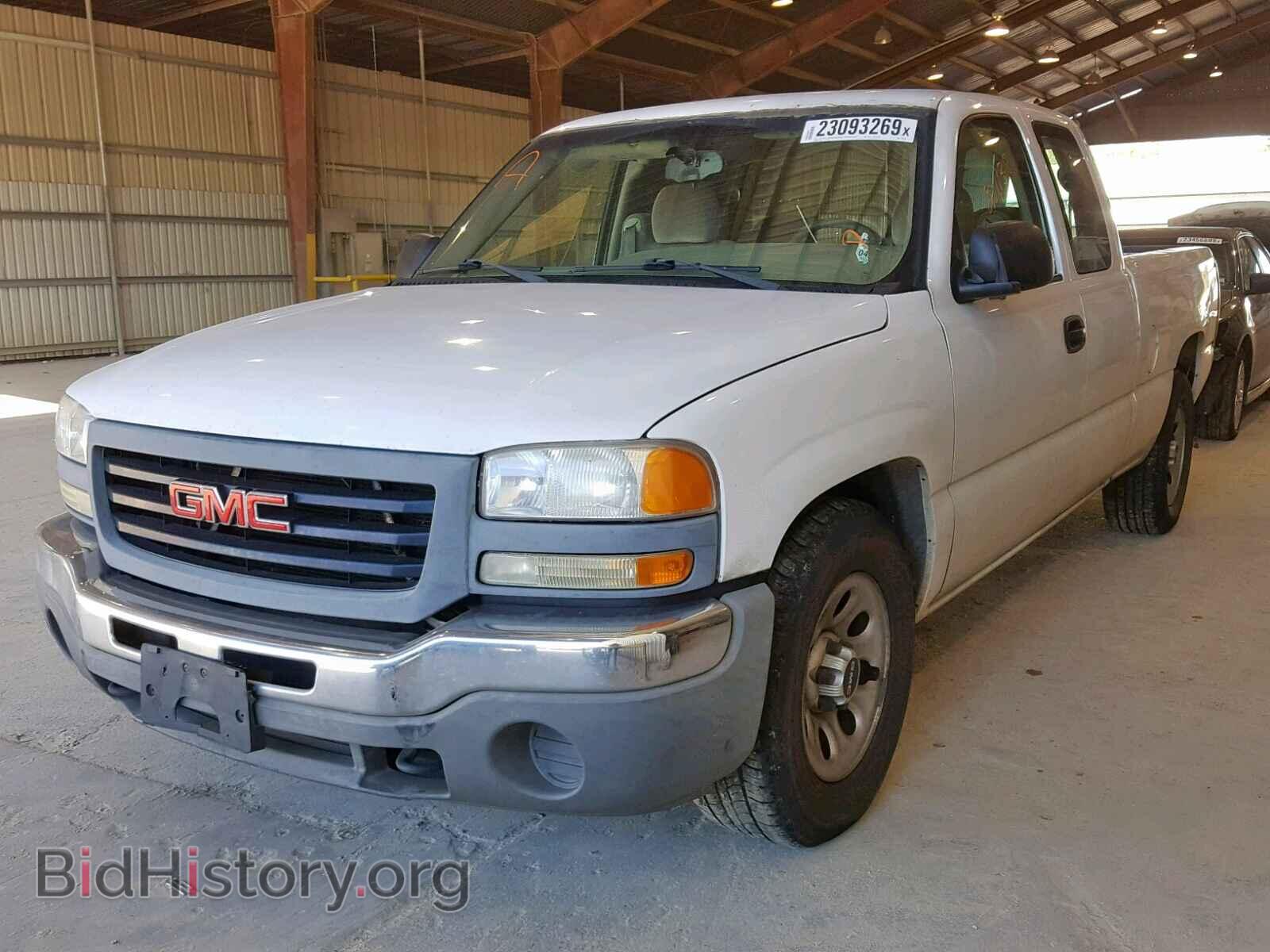 2006 GMC NEW SIERRA - VIN: 2GTEC19V261309208 - Фото 2