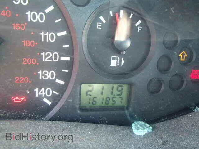 2005 FORD FOCUS - VIN: 3FAFP31N35R148013 - Фото 8