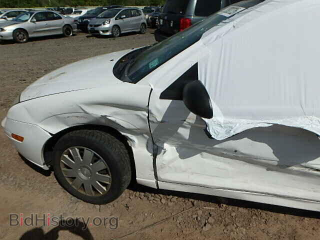 2005 FORD FOCUS - VIN: 3FAFP31N35R148013 - Фото 9