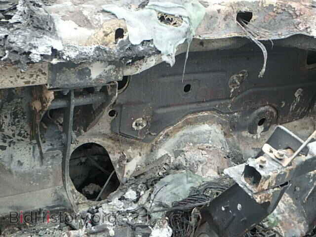 2004 DODGE NEON - VIN: 1B3ES56C74D516533 - Фото 8