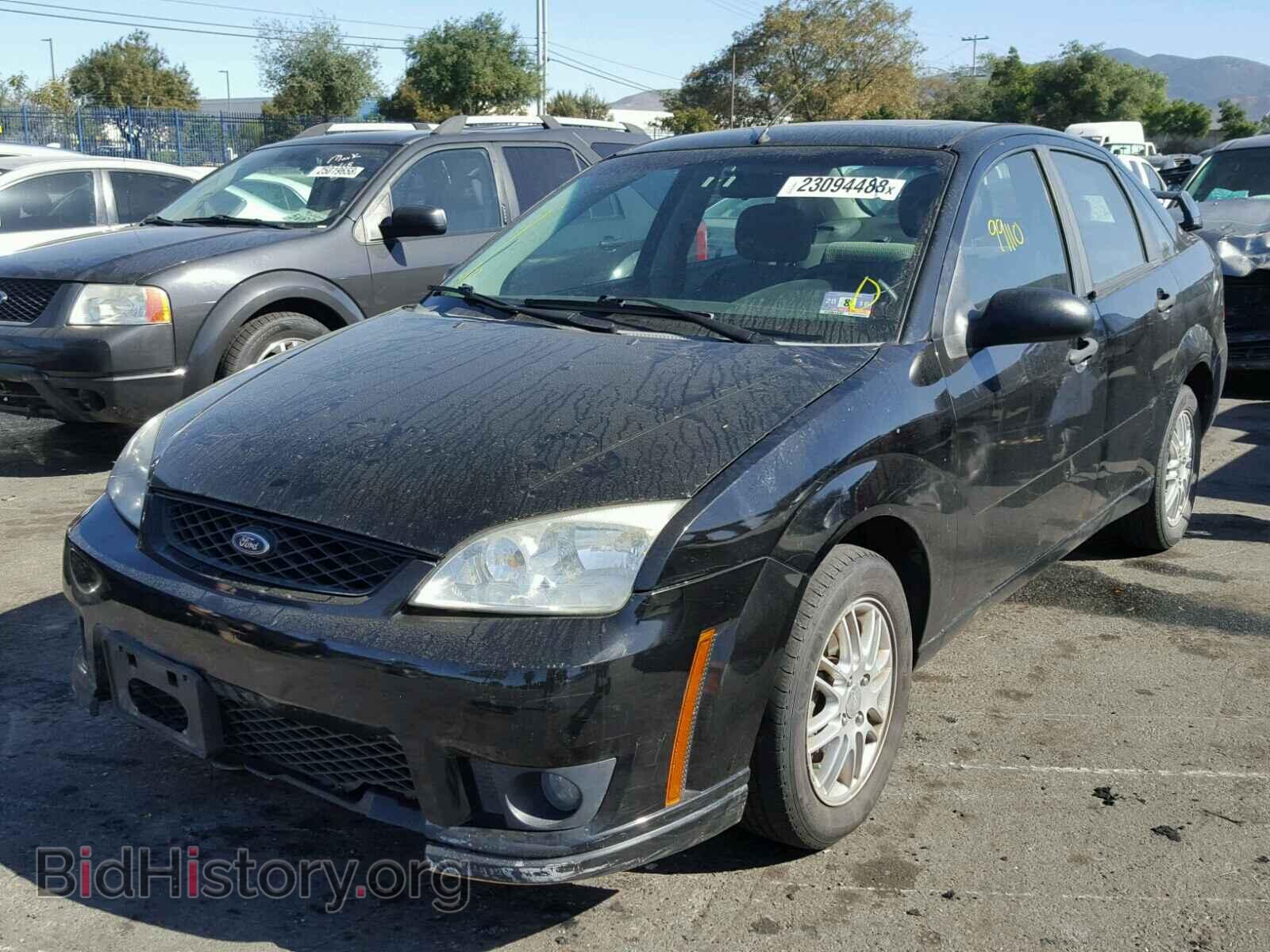 2007 FORD FOCUS - VIN: 1FAHP34N77W224210 - Фото 2