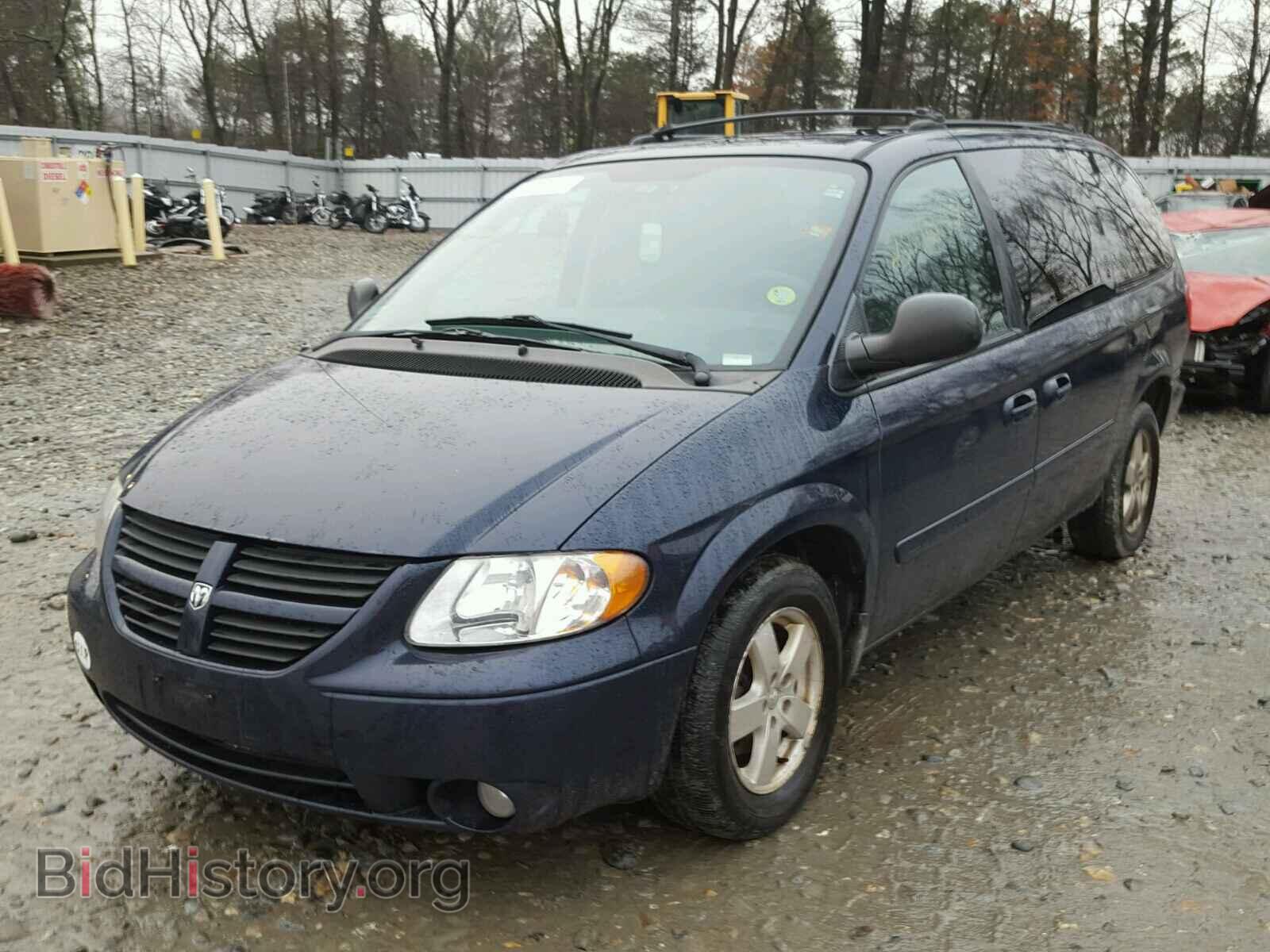 2005 DODGE CARAVAN - VIN: 2D4GP44L75R498915 - Фото 2