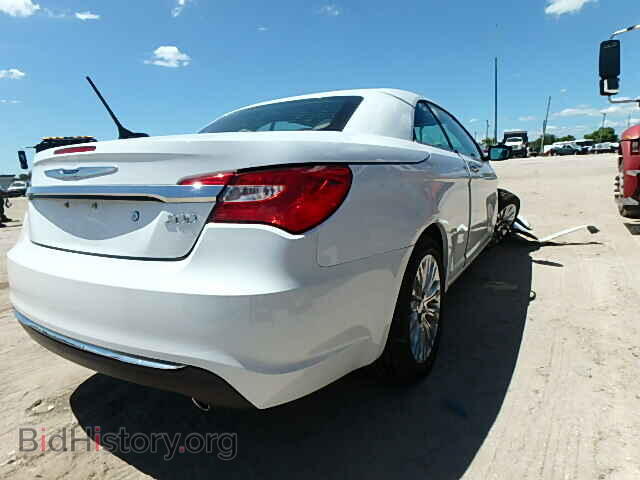 2011 CHRYSLER 200 - VIN: 1C3BC7EGXBN615101 - Фото 4