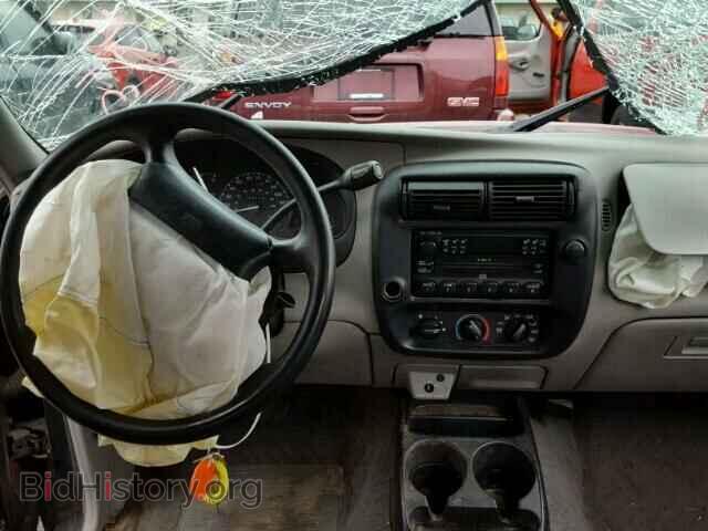 1999 MAZDA B2500 - VIN: 4F4YR12C0XTM20704 - Фото 9