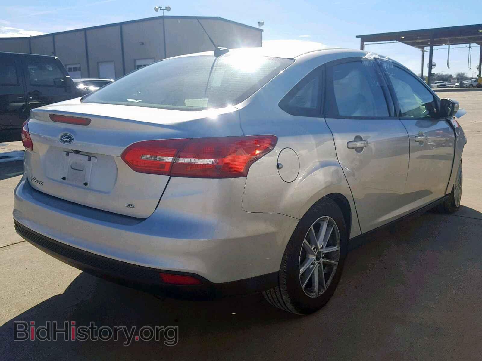 2017 FORD FOCUS - VIN: 1FADP3F22HL295402 - Фото 4