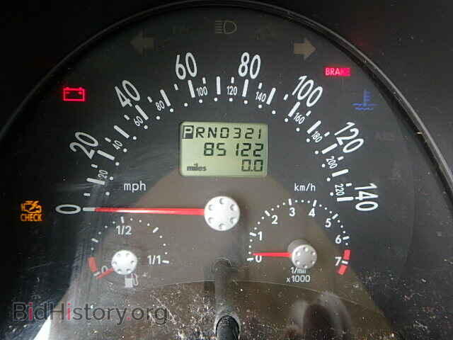 2000 VOLKSWAGEN BEETLE - VIN: 3VWCA21C4YM410143 - Фото 8