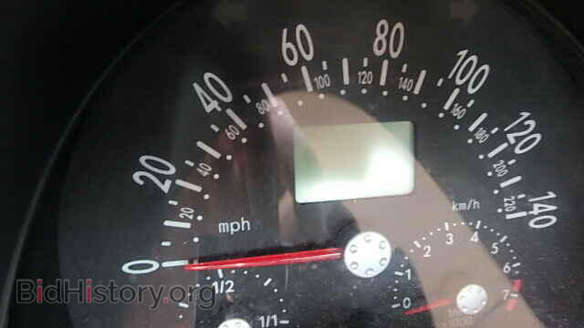 2000 VOLKSWAGEN BEETLE - VIN: 3VWCC21C8YM458884 - Фото 8