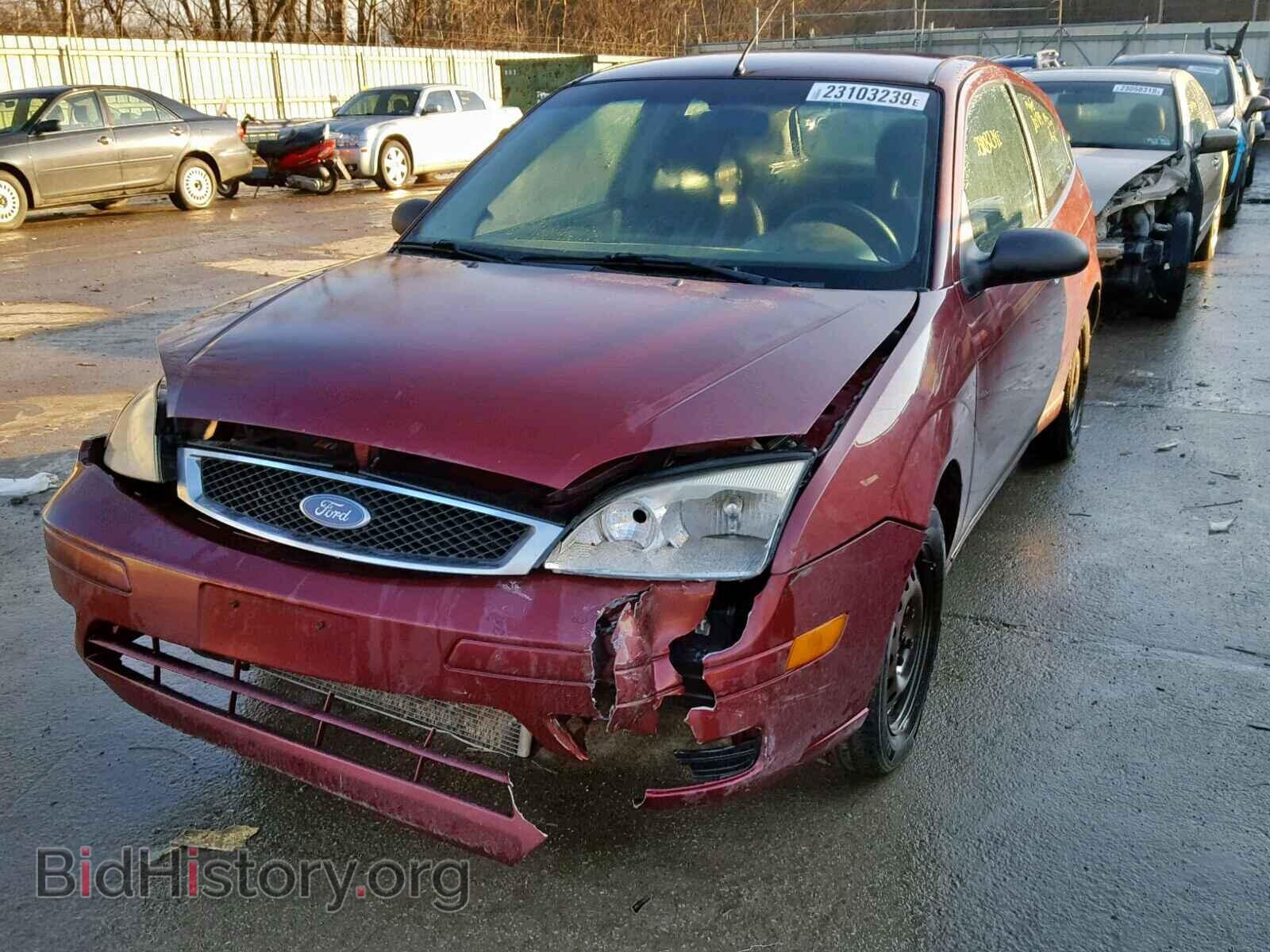 2007 FORD FOCUS - VIN: 1FAFP31N77W207306 - Фото 2