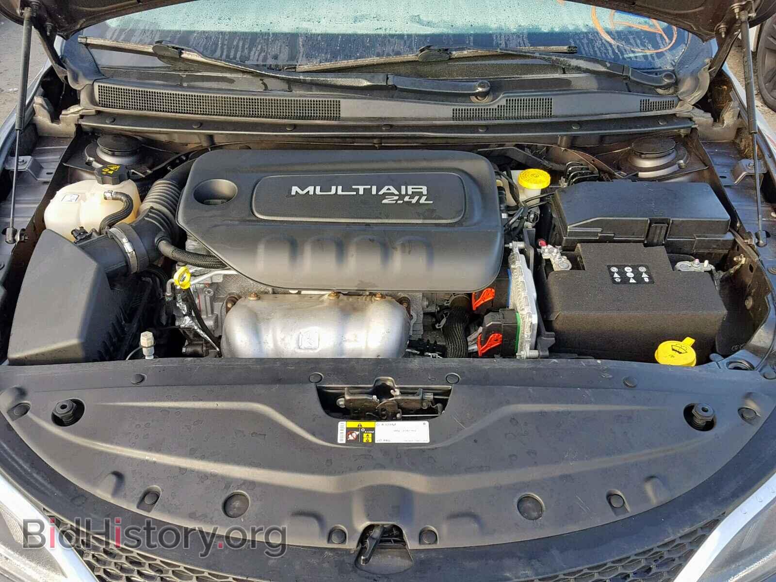 2016 CHRYSLER 200 - VIN: 1C3CCCAB3GN102965 - Фото 7
