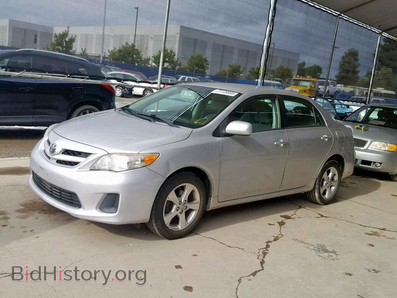 2011 TOYOTA COROLLA BA - VIN: 2T1BU4EE5BC654073 - Фото 2