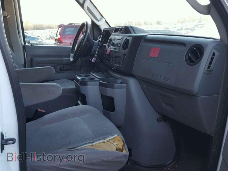 2010 Ford ECONOLINE (VIN 1FBNE3BL4ADA57879) — photo 5 of 10