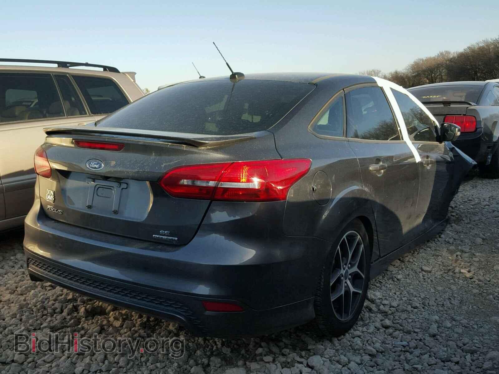2016 FORD FOCUS - VIN: 1FADP3F2XGL378915 - Фото 4