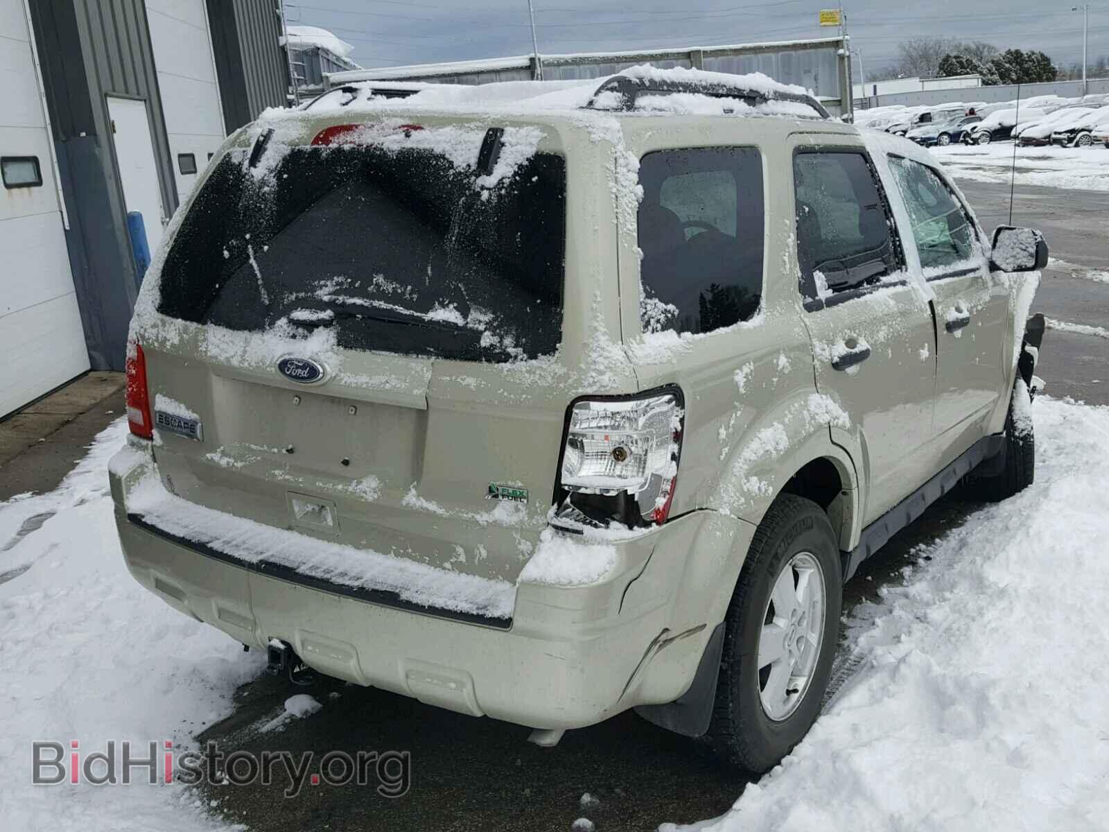 2011 FORD ESCAPE - VIN: 1FMCU0DG6BKB96084 - Фото 4