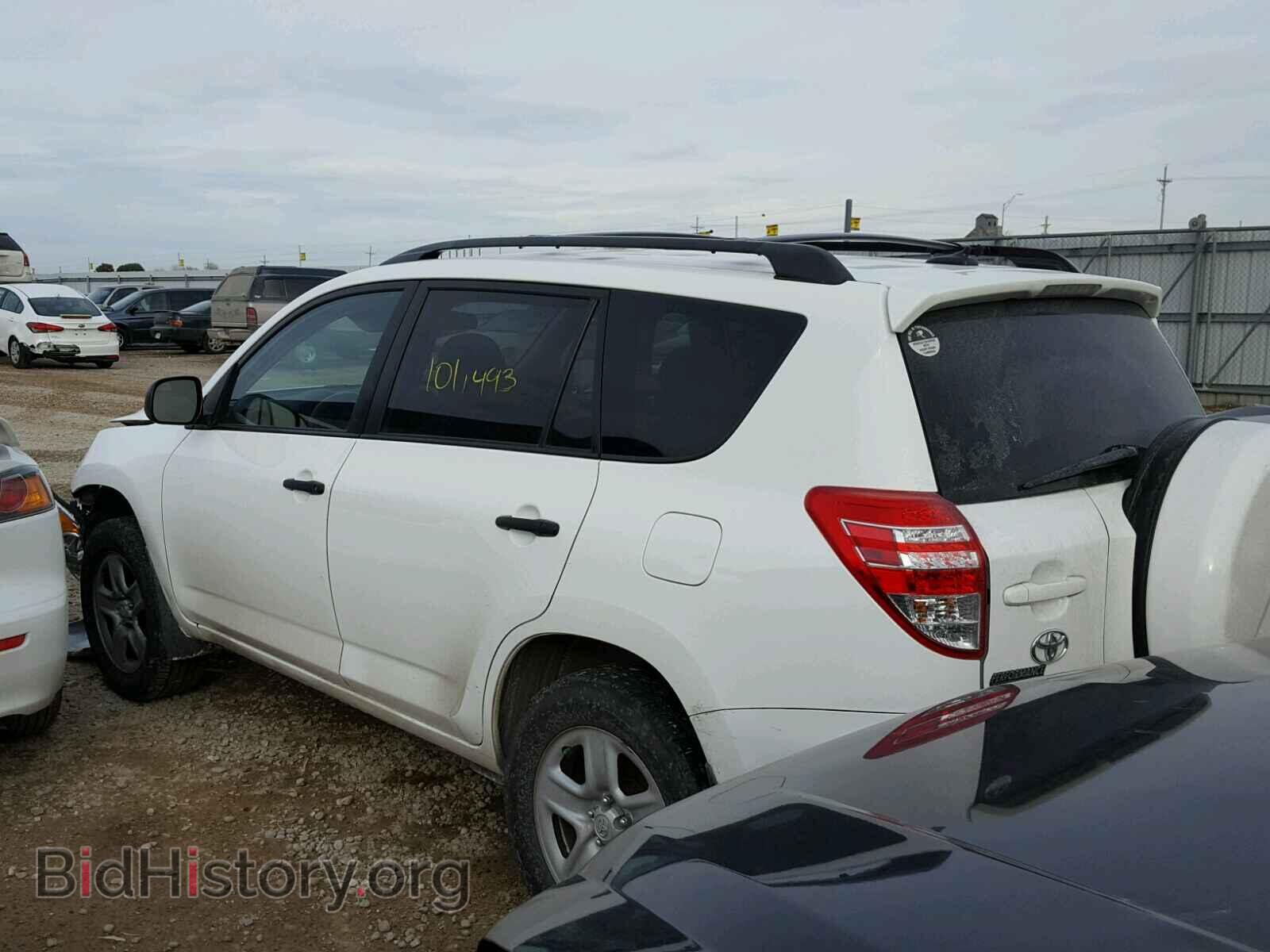 2011 TOYOTA RAV4 - VIN: 2T3BF4DV3BW106929 - Фото 3