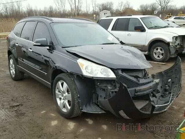 Photo 1GNLRHED1AS125230 - CHEVROLET TRAVERSE 2010