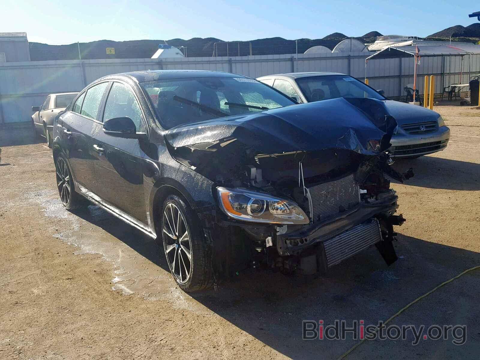 Photo YV126MFLXH2438258 - VOLVO S60 2017