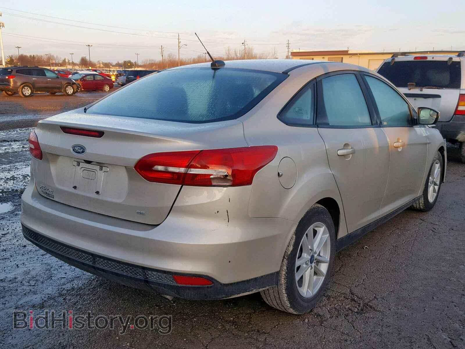 2018 FORD FOCUS SE - VIN: 1FADP3F25JL210199 - Фото 4