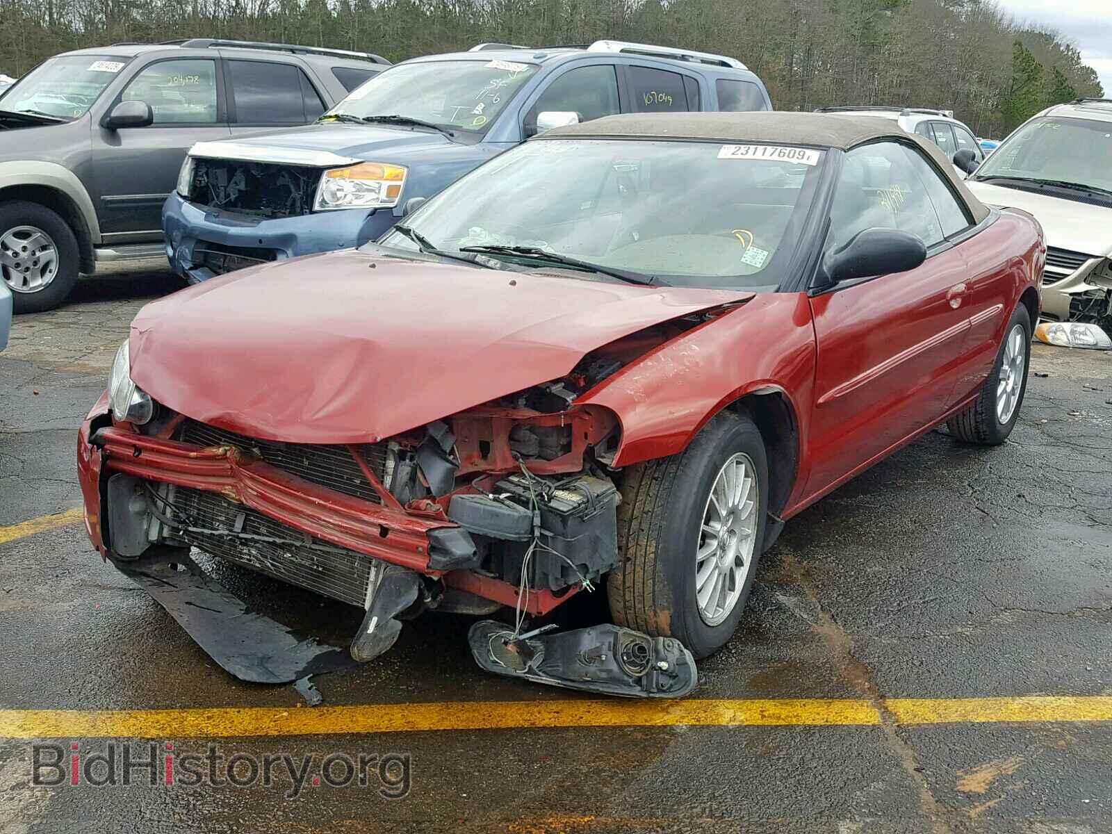 2004 CHRYSLER SEBRING - VIN: 1C3EL75RX4N200216 - Фото 2