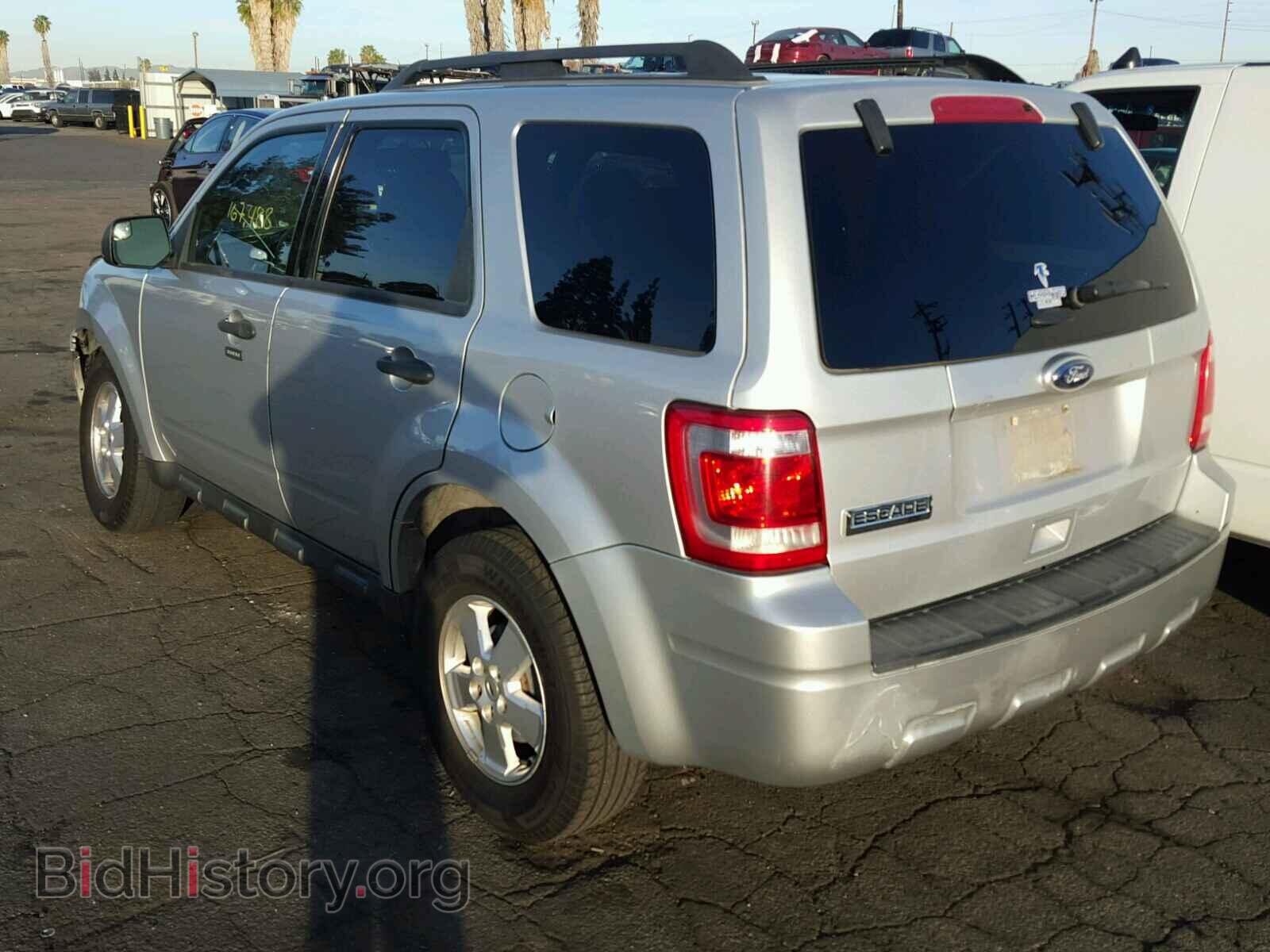 2011 FORD ESCAPE - VIN: 1FMCU9D78BKB74401 - Фото 3