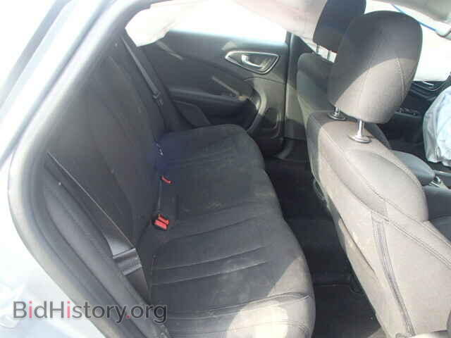 2015 CHRYSLER 200 - VIN: 1C3CCCAB2FN680831 - Photo 6
